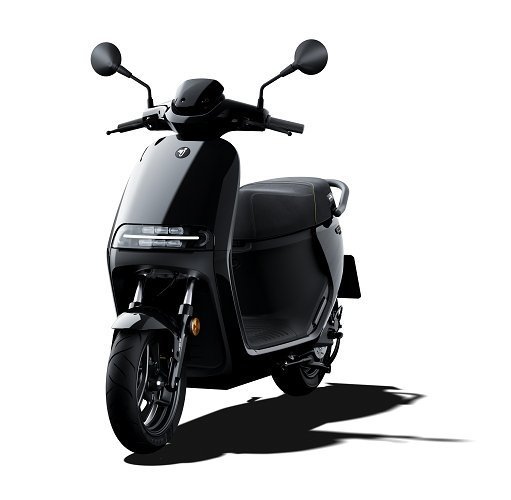 8130d639-4c20-4764-8e37-15a36dc36d05 Segway E300SE Elektrische motorscooter - Afbeelding 1